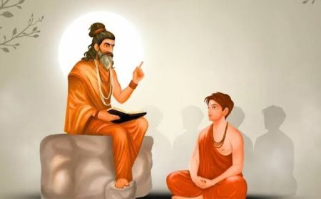 Guru Purnima 2025: Spiritual Importance and Celebrations in Daily Life